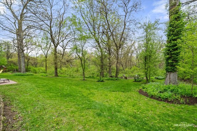 41W880 White Oak Lane, St. Charles, IL 60175