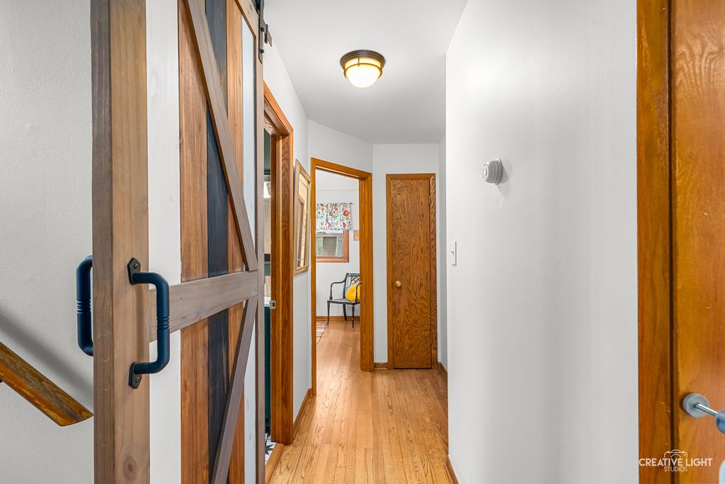 Image 25 of property listing at 41W880 White Oak Lane, St. Charles, IL 60175