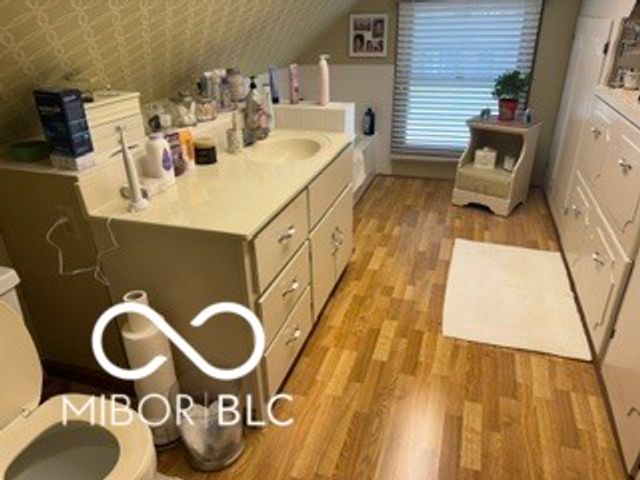 210 Christina Drive, Whiteland, IN 46184