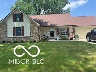 210 Christina Drive, Whiteland, IN 46184