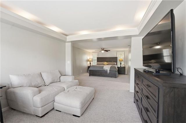 5475 W 85th Terrace, Prairie Village, KS 66207