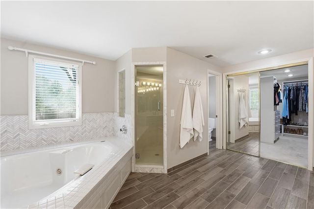5475 W 85th Terrace, Prairie Village, KS 66207