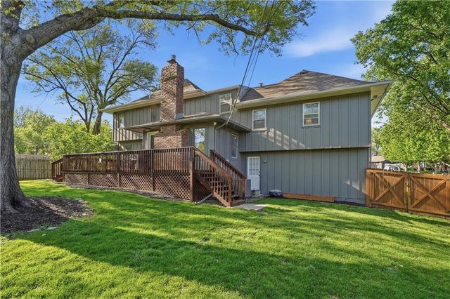 5475 W 85th Terrace, Prairie Village, KS 66207