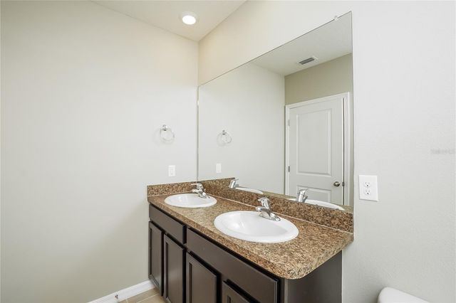 16726 SECRET MEADOW DRIVE, Odessa, FL 33556