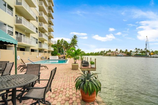 2611 N Riverside Drive 1004, Pompano Beach, FL 33062