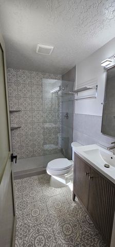 505 Los Arboles Avenue NW, Albuquerque, NM 87107