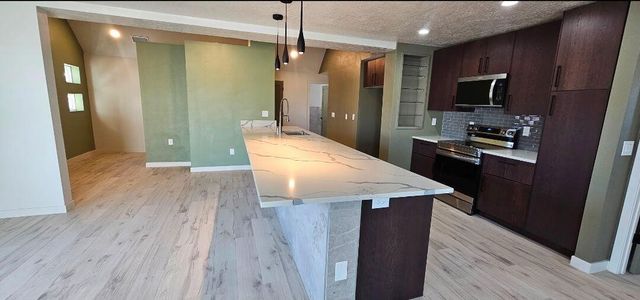 505 Los Arboles Avenue NW, Albuquerque, NM 87107