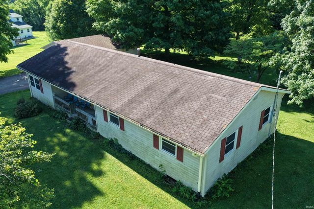 1852 Hancock Ave, Mitchell, IN 47446