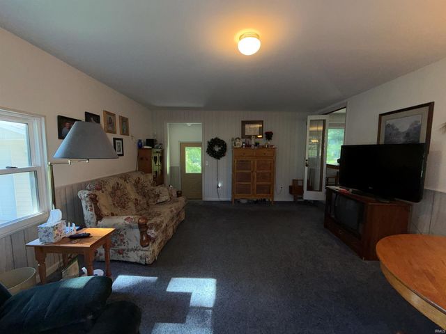 1852 Hancock Ave, Mitchell, IN 47446