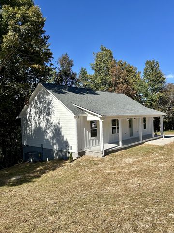 5708 Little Dry Creek Rd, Pulaski, TN 38478