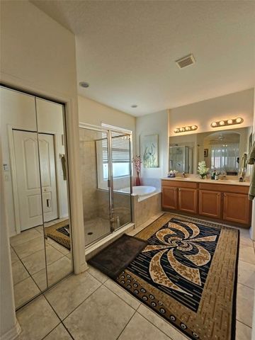 7181 50TH AVENUE CIRCLE E, Palmetto, FL 34221