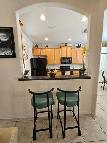 7181 50TH AVENUE CIRCLE E, Palmetto, FL 34221