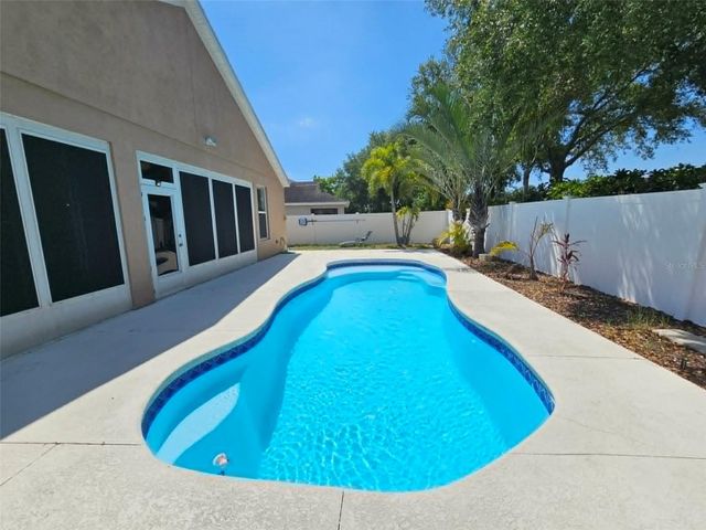 7181 50TH AVENUE CIRCLE E, Palmetto, FL 34221