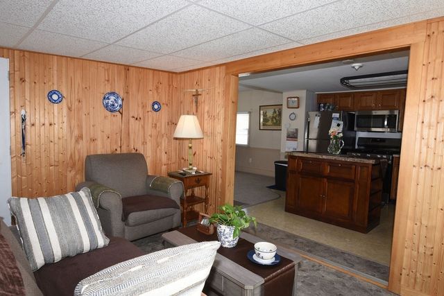 1 Pinehurst, Plymouth, MA 02360