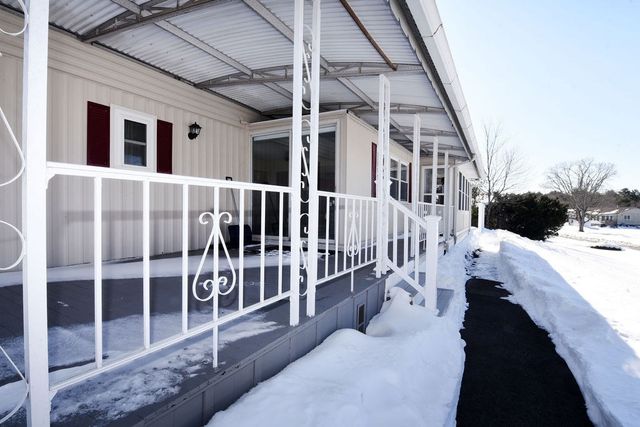 1 Pinehurst, Plymouth, MA 02360