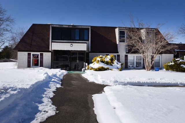 1 Pinehurst, Plymouth, MA 02360