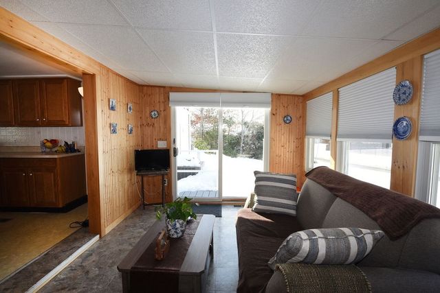 1 Pinehurst, Plymouth, MA 02360