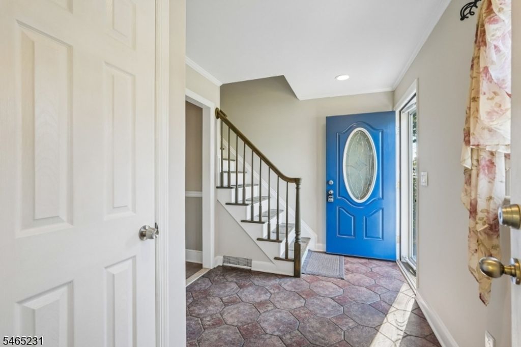 26 Huron Ave, Parsippany-troy Hills Twp., NJ 07034 — photo 5