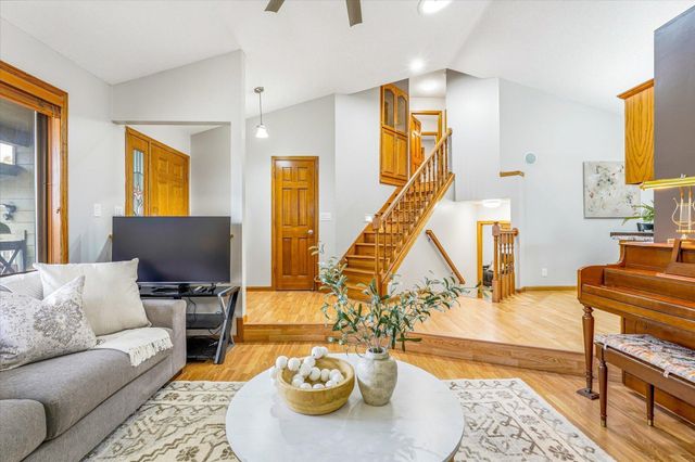 1537 148th Avenue NW, Andover, MN 55304