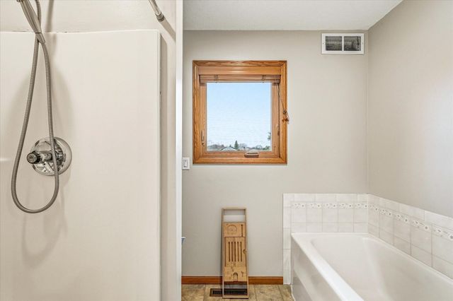 1537 148th Avenue NW, Andover, MN 55304