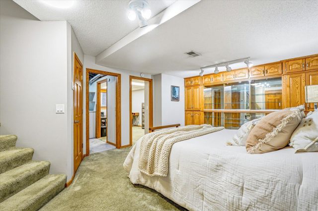 1537 148th Avenue NW, Andover, MN 55304