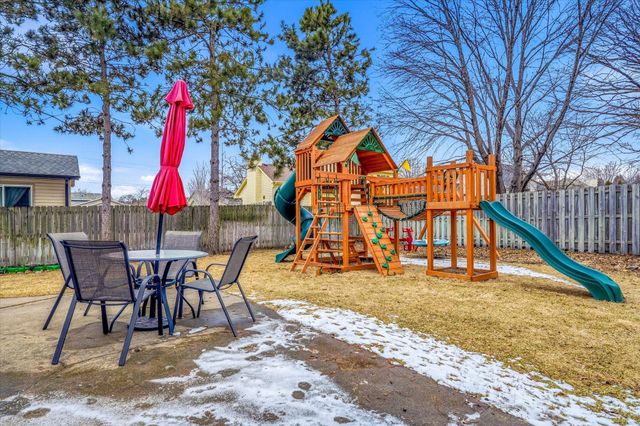 1537 148th Avenue NW, Andover, MN 55304