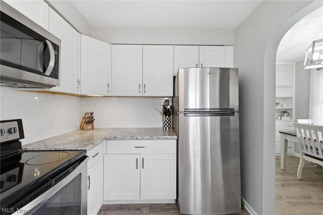 2024 Broad Boulevard, Cuyahoga Falls, OH 44223