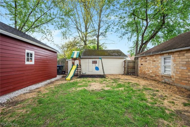 2024 Broad Boulevard, Cuyahoga Falls, OH 44223
