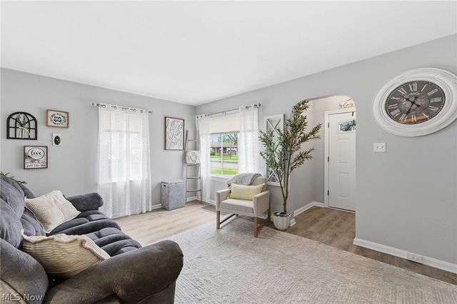2024 Broad Boulevard, Cuyahoga Falls, OH 44223