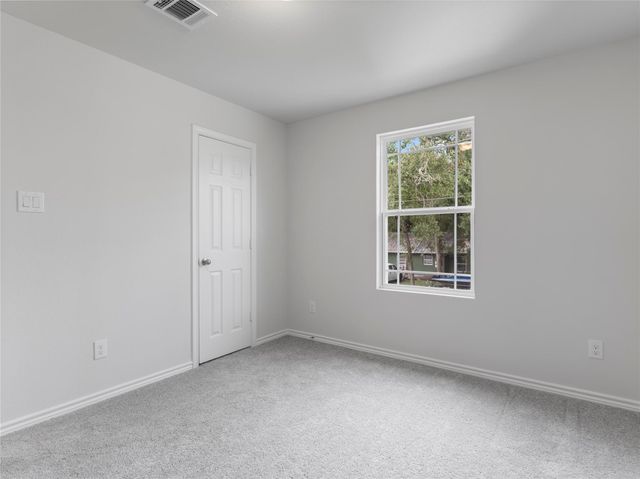 304 N Orange Street, Sweeny, TX 77480