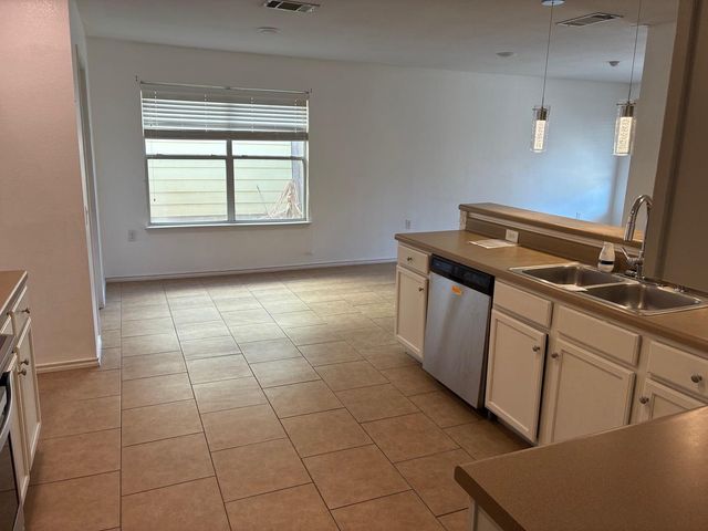 12708 La Paz LN, Del Valle, TX 78617