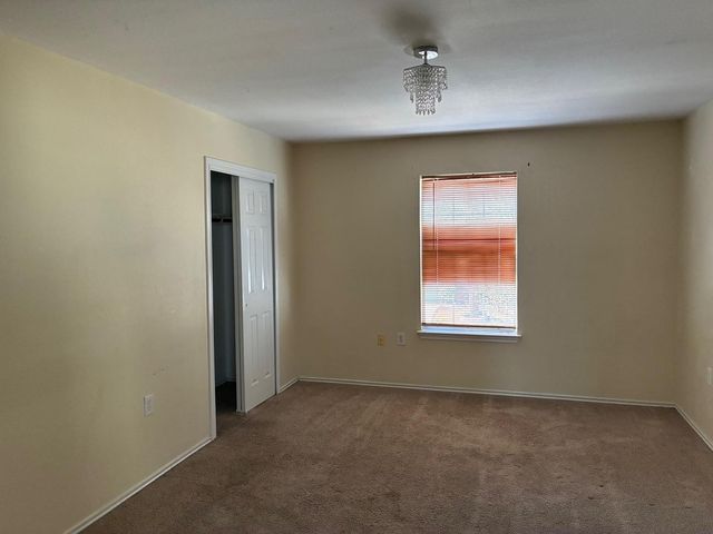 12708 La Paz LN, Del Valle, TX 78617