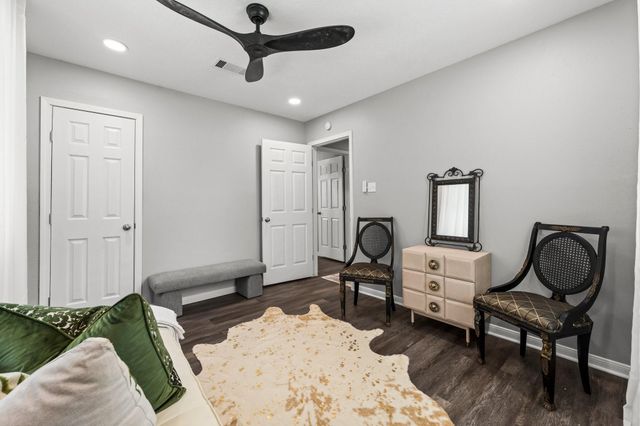 7280 Click Drive, Beaumont, TX 77708