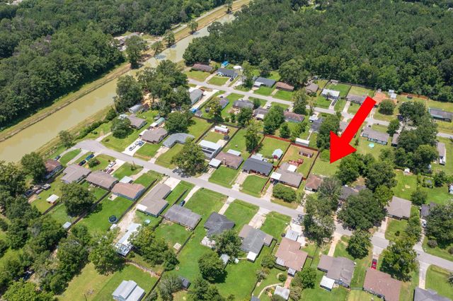 7280 Click Drive, Beaumont, TX 77708