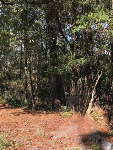 3665 E Railroad, Vidor, TX 77662