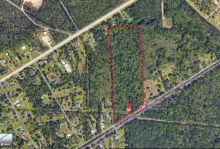 3665 E Railroad, Vidor, TX 77662