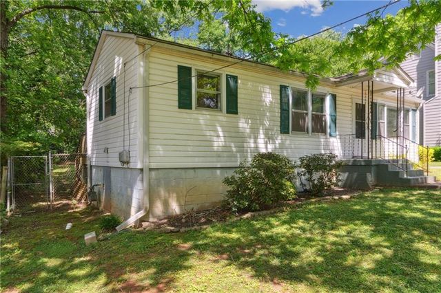 1682 Bridgeport Drive NE, Atlanta, GA 30329