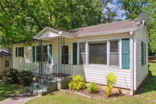 1682 Bridgeport Drive NE, Atlanta, GA 30329