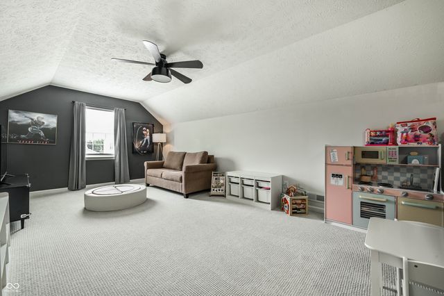 624 Daniel Court, Westfield, IN 46074
