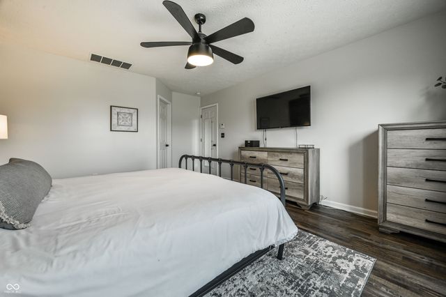 624 Daniel Court, Westfield, IN 46074