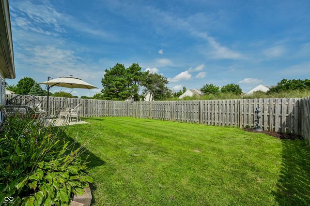 624 Daniel Court, Westfield, IN 46074