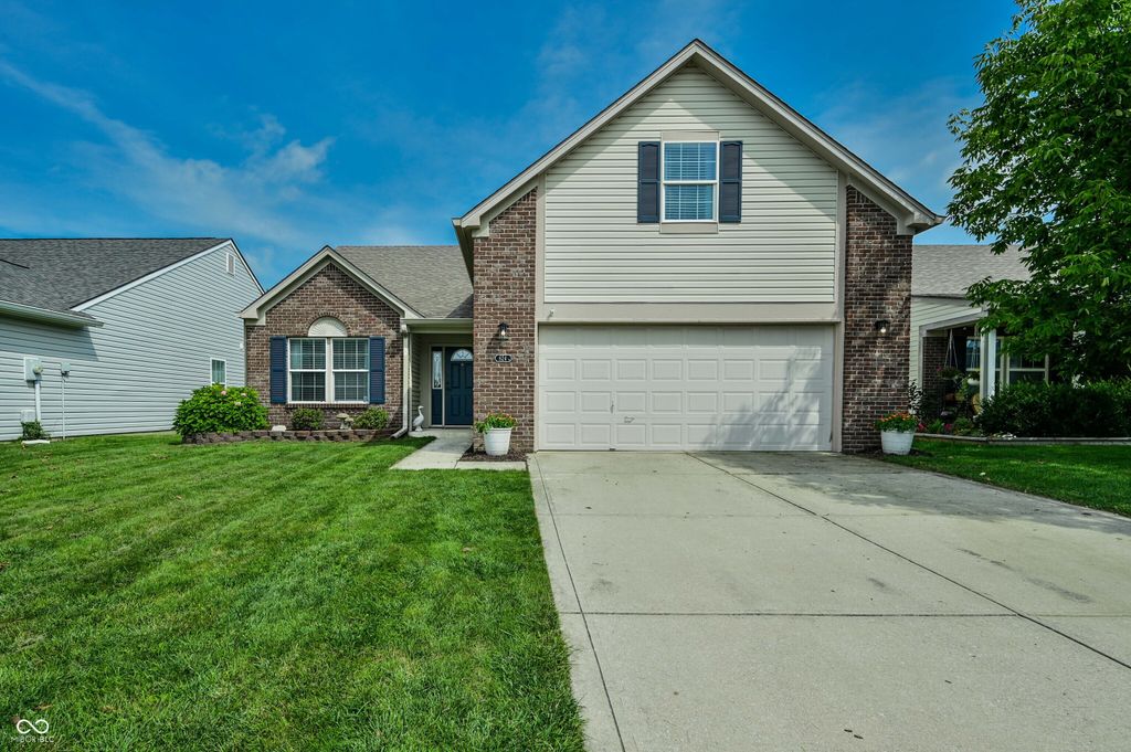 624 Daniel Court, Westfield, IN 46074