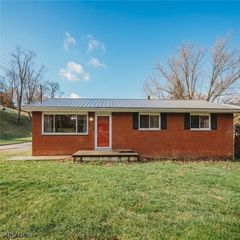 1808 29th Street, Vienna, WV 26105