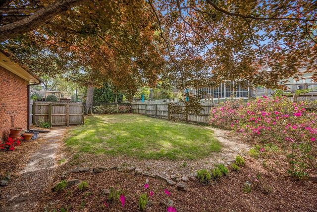 1859 ELMHURST DR, Germantown, TN 38138
