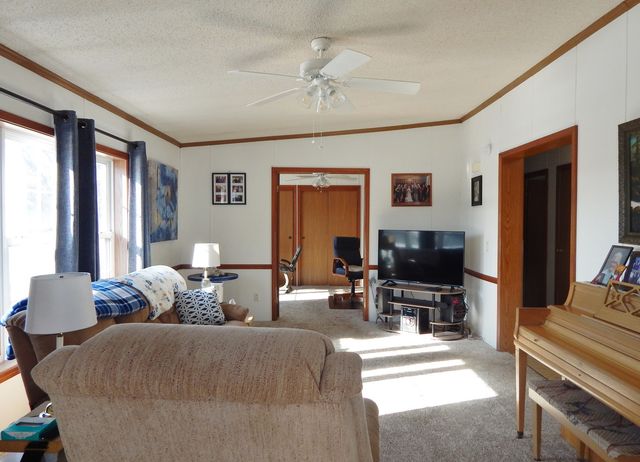 709 Hillcrest Lane, Crystal Lake, IL 60014