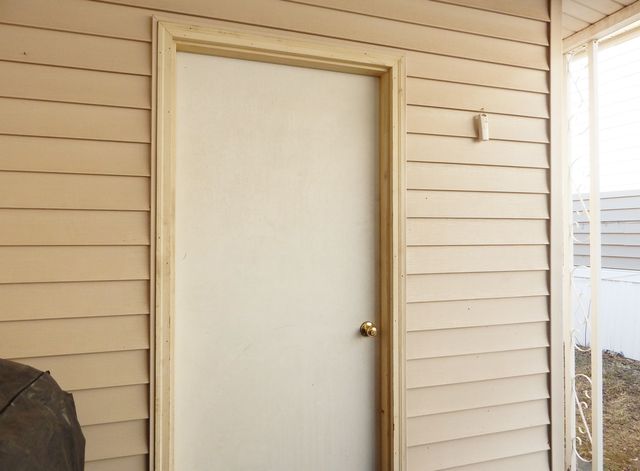 709 Hillcrest Lane, Crystal Lake, IL 60014