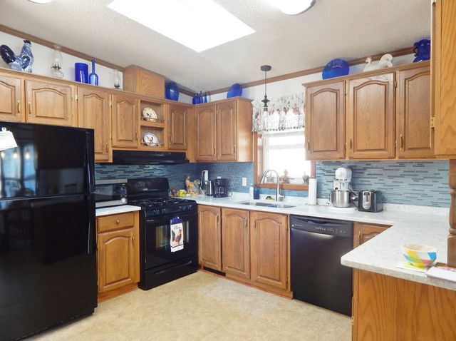 709 Hillcrest Lane, Crystal Lake, IL 60014