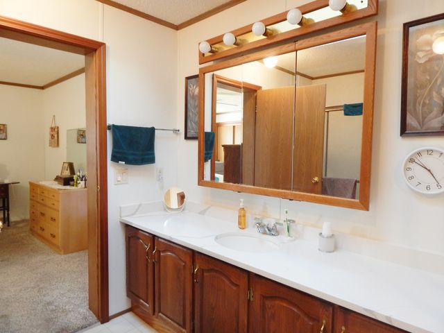 709 Hillcrest Lane, Crystal Lake, IL 60014