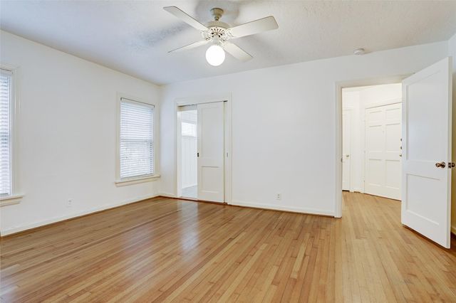 3514 Plumb Street, West University Place, TX 77005