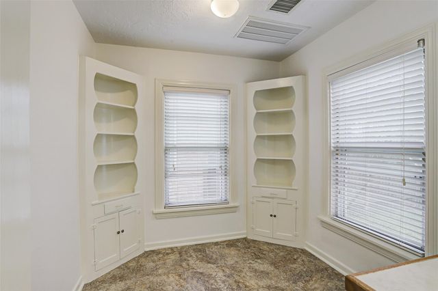 3514 Plumb Street, West University Place, TX 77005